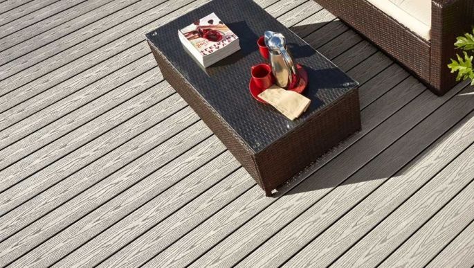 goodlife-decking-cottage