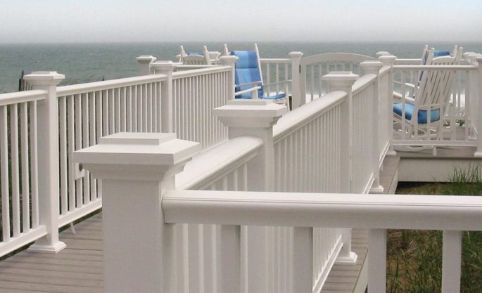 azek-trademark-pvc-railing